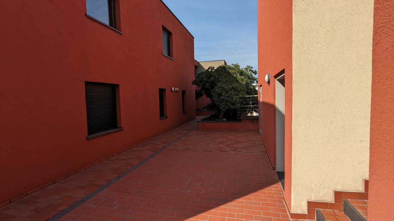 Downtown Fiume, Underground Garage Within The Property Extérieur photo